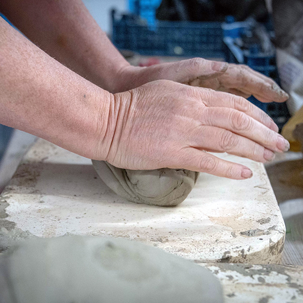 Beginners Pottery Courses in Slaithwaite | Learn Wheel Throwing & Hand ...